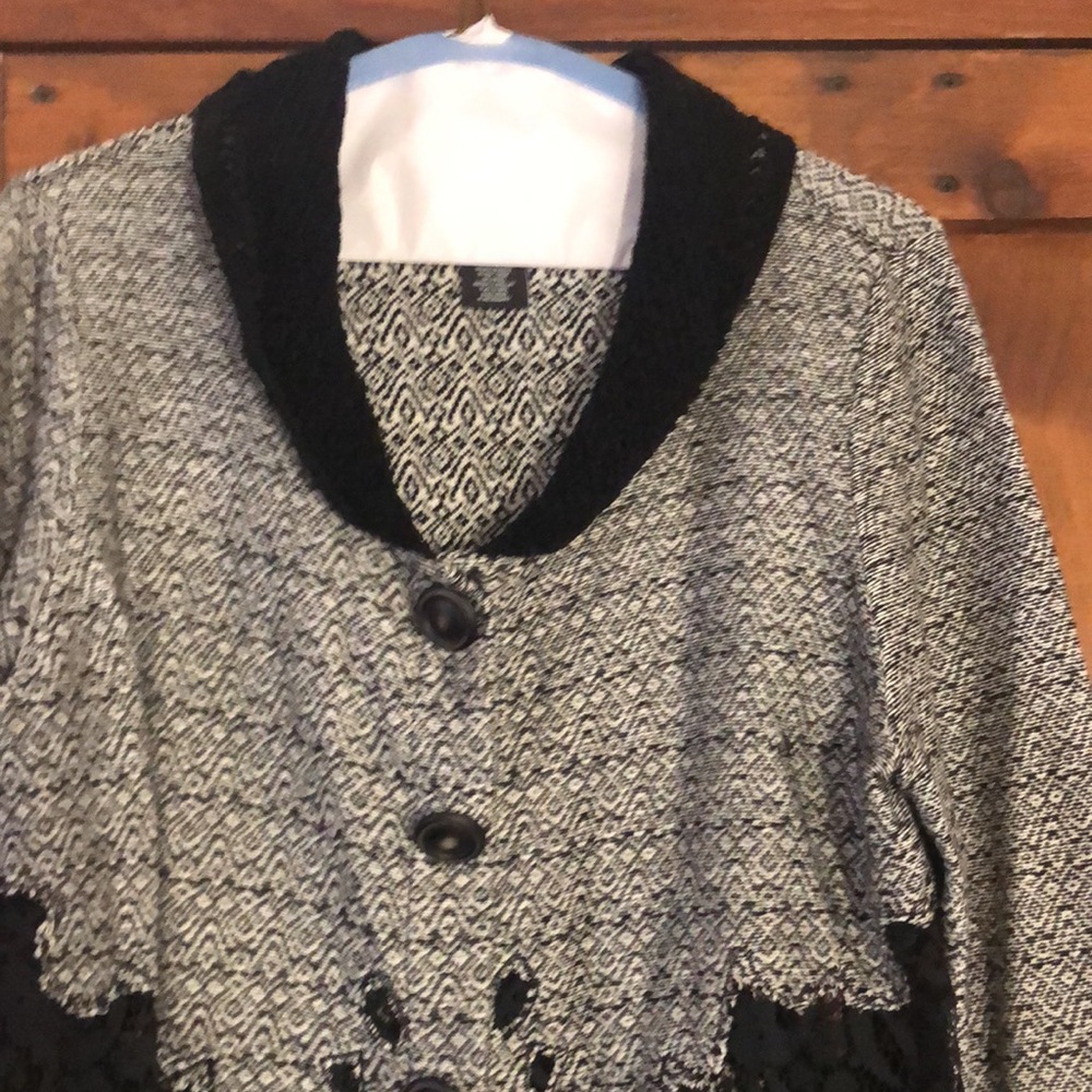 Nic and Zoe cardigan size large